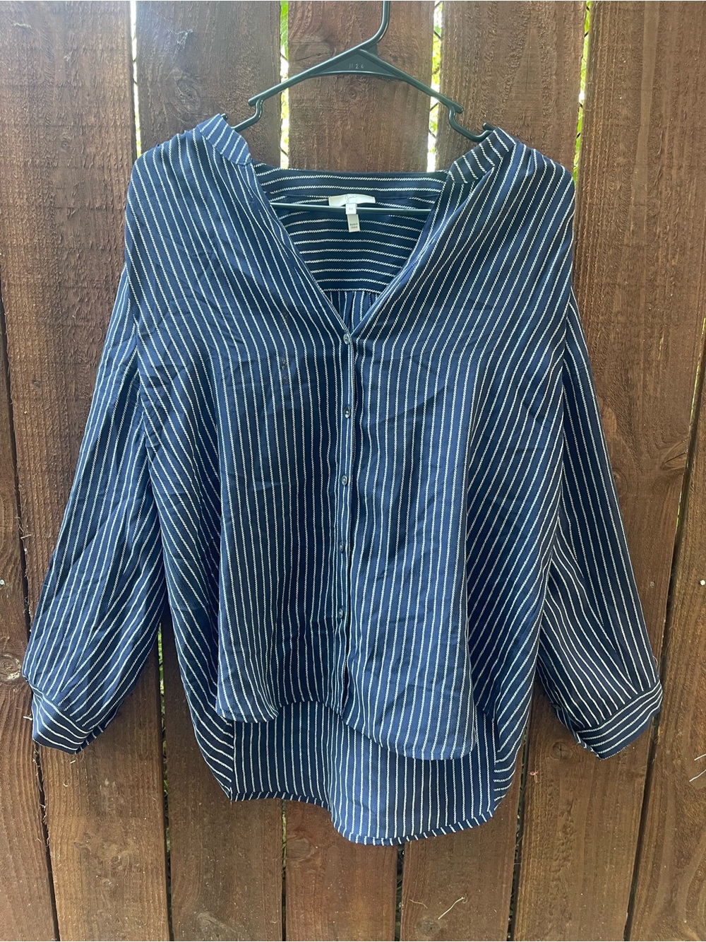 JOIE Navy Pinstriped Split V Neck Silk Office Preppy Casual Blouse Sz M